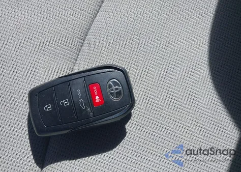 2022 Toyota Corolla Le z USA, uszkodzony, nr VIN 5YFEPMAE4NP327498